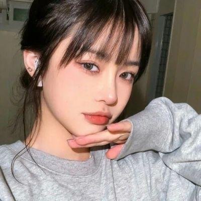 女交通员